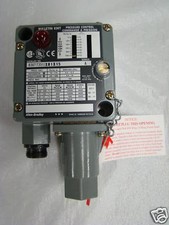 836T-T351JX81X15&nbsp; Control Module